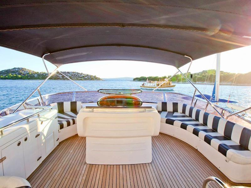 Book yachts online - motorboat - Yaretti 2210 - Happy 3 - rent