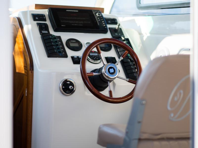 Book yachts online - motorboat - Nautika 690K - Diora - rent