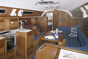 Book yachts online - sailboat - Bavaria 37 - Eagle Ray - rent