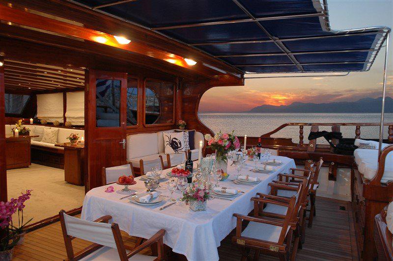 Book yachts online - other - Gulet Motorsailer - Matina - rent