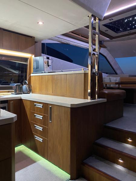 Book yachts online - motorboat - Galeon 550 Sky - GREMIX - rent