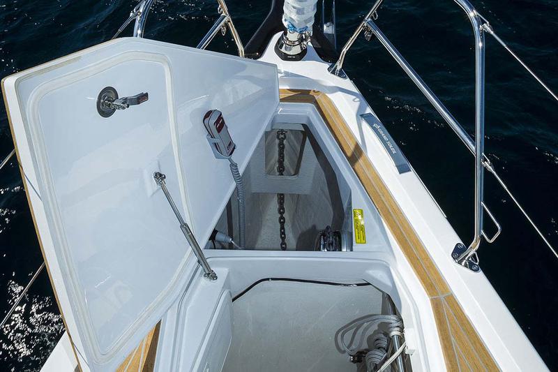 Book yachts online - sailboat - Grand Soleil 43 - Super G - rent