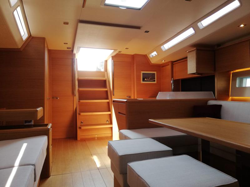 Book yachts online - sailboat - Solaris 55 - Futura - rent