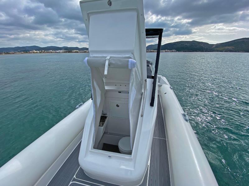 Book yachts online - motorboat - Seafarer 33 - EUA - rent