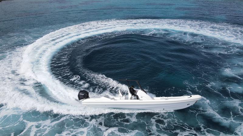 Book yachts online - motorboat - Seafarer 33 - EUA - rent