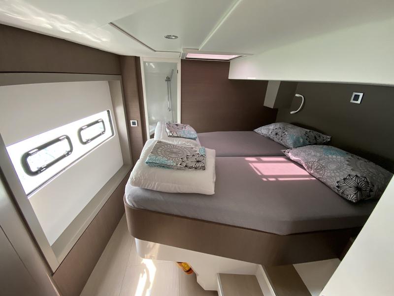 Book yachts online - catamaran - Bali 4.8 - Aldebaran - rent