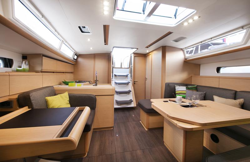 Book yachts online - sailboat - Sun Odyssey 479 - Breaking Away - rent