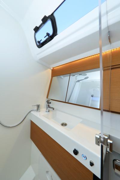 Book yachts online - sailboat - Sun Odyssey 410 - Vague - rent
