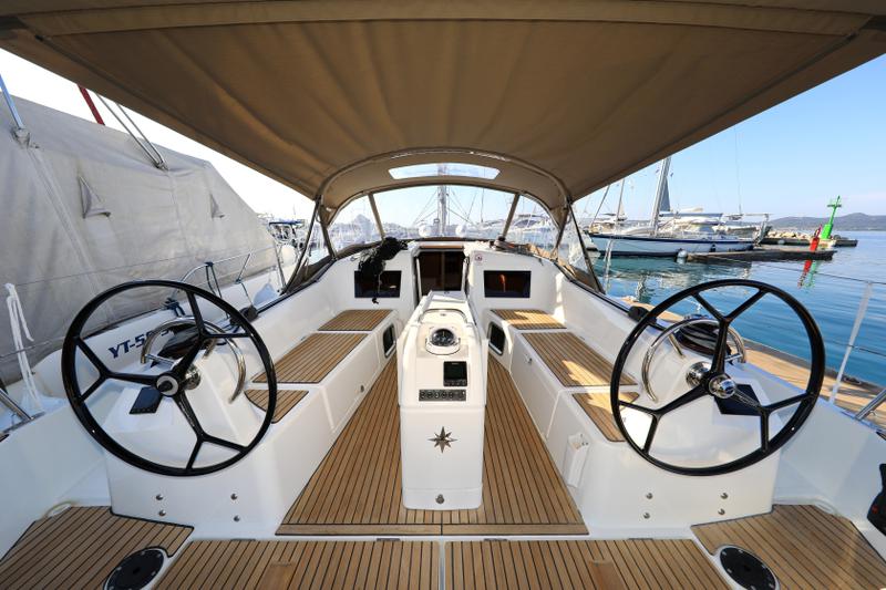 Book yachts online - sailboat - Sun Odyssey 410 - Vague - rent