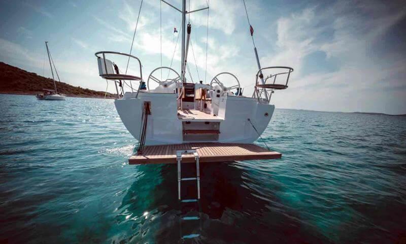 Book yachts online - sailboat - Elan 45.1 Impression 3 cabins 2 heads - Urshy - rent