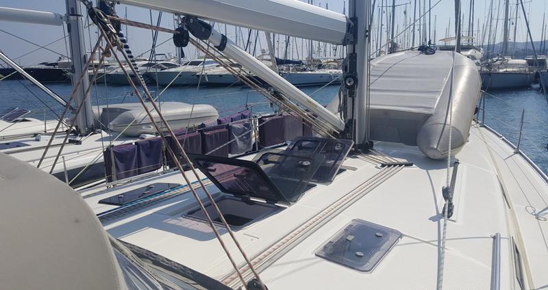 Book yachts online - sailboat - Bavaria Cruiser 45 - Elise -Bavaria 45 Cruiser - rent