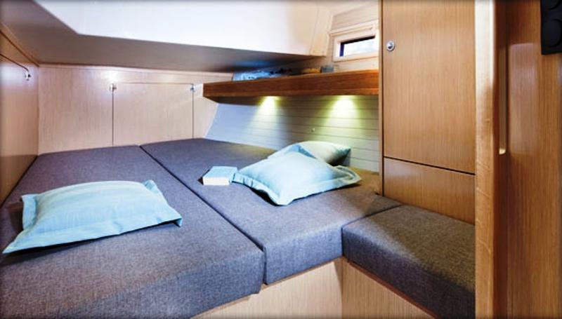 Book yachts online - sailboat - Bavaria Cruiser 45 - Elise -Bavaria 45 Cruiser - rent