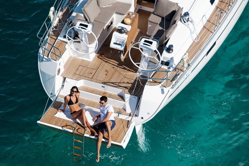 Book yachts online - sailboat - Bavaria Cruiser 46 - Michael Bavaria 46 Cruiser - rent