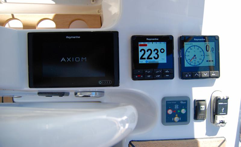 Book yachts online - sailboat - Elan Impression 45 - Betelgeuse (Electric Heads, Inverter) - rent