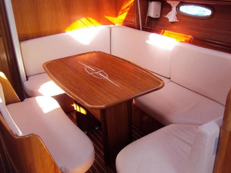 Book yachts online - sailboat - Bavaria 39 Cruiser - Marja - rent