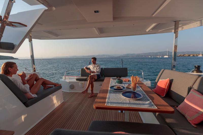 Book yachts online - catamaran - Isla 40 - Foutaine Pajot ISLA 40 - rent