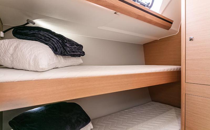 Book yachts online - sailboat - Dufour 56 Exclusive - Ipazia - rent