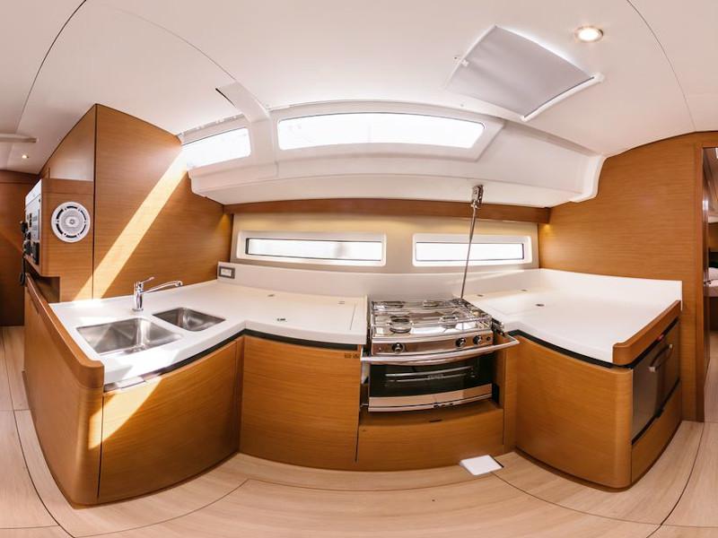 Book yachts online - sailboat - Sun Odyssey 490 - Frida - rent