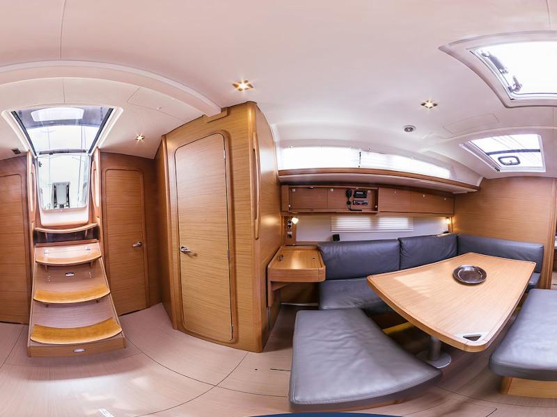 Book yachts online - sailboat - Dufour 460 Grand Large - Genny - rent