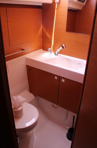 Book yachts online - sailboat - Sun Odyssey 469 - Nomia - rent