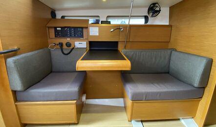 Book yachts online - sailboat - Sun Odyssey 409 - Veterano - rent