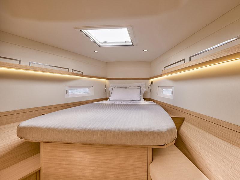 Book yachts online - sailboat - Grand Soleil 44 Performance - NEW 2022! - rent