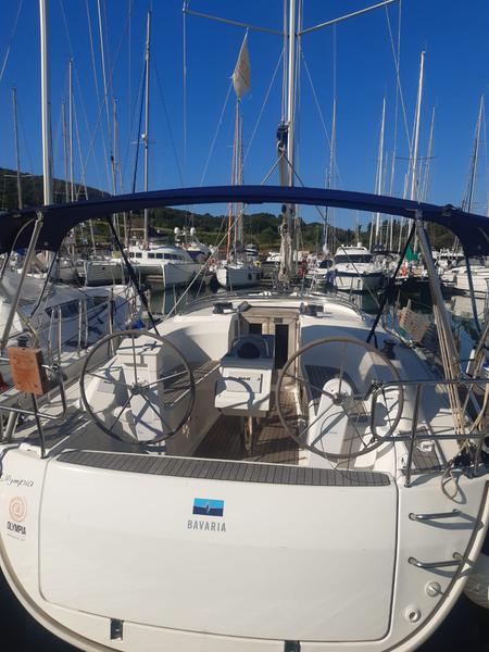 Book yachts online - sailboat - Bavaria Cruiser 34 - Olympia - rent