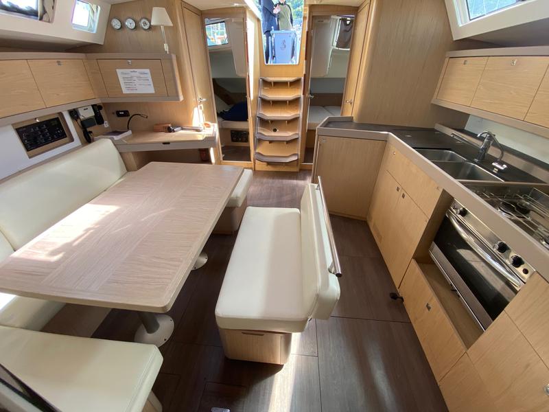 Book yachts online - sailboat - Oceanis 45 - Pà - rent