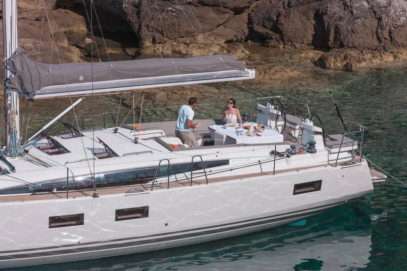 Book yachts online - sailboat - Jeanneau 54 - no name 3 - BLUE HULL, AC+GEN., UNDERWATER LIGHTS - rent