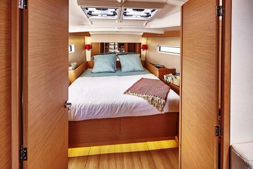 Book yachts online - sailboat - Sun Odyssey 440 - Calypso - rent