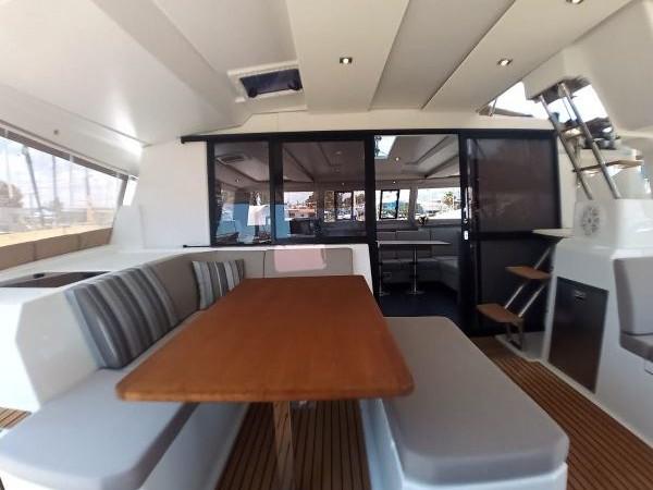 Book yachts online - catamaran - Astréa 42 - Nostos - rent