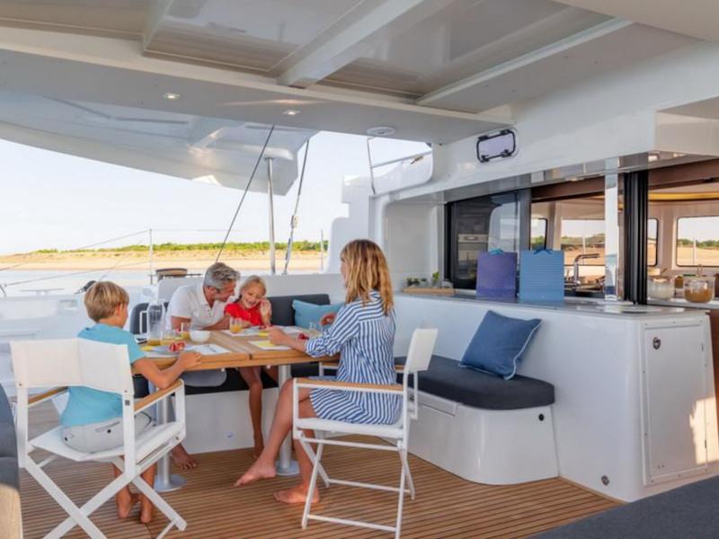 Book yachts online - catamaran - Lagoon 46 - PRES-L46-22G - rent