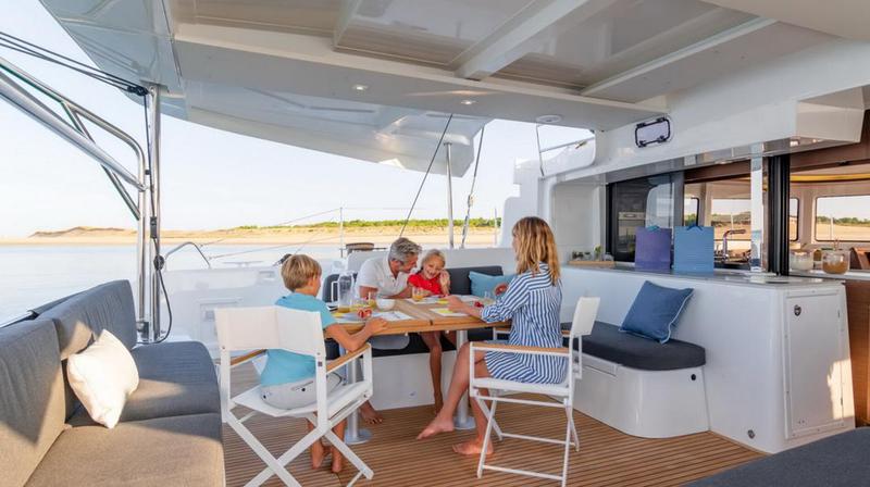 Book yachts online - catamaran - Lagoon 46 - PRES-L46-22G - rent