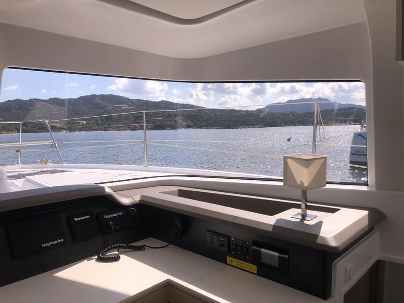 Book yachts online - catamaran - Bali 4.3 - Hogwarts - rent