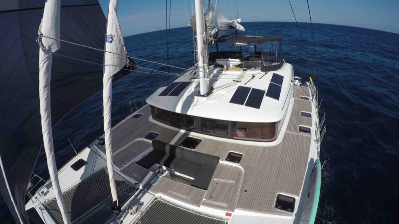 Book yachts online - catamaran - Lagoon 560 S2 - Samcat - rent