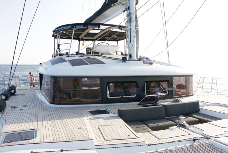 Book yachts online - catamaran - Lagoon 560 S2 - Samcat - rent