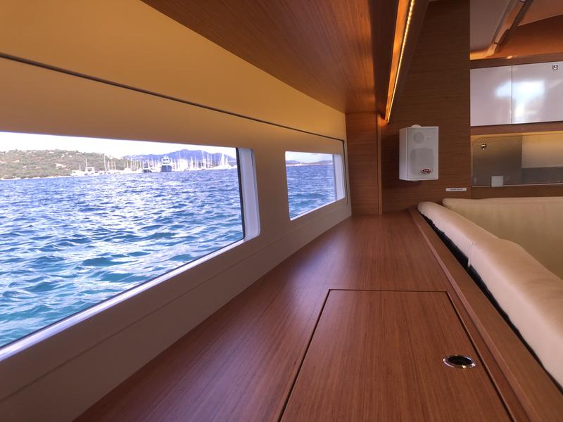 Book yachts online - sailboat - Dufour 530 Owner's version - Gringott - rent