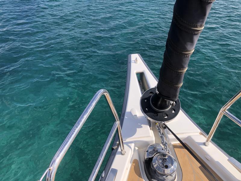 Book yachts online - sailboat - Dufour 530 Owner's version - Gringott - rent