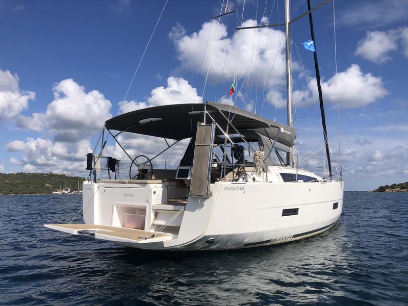 Book yachts online - sailboat - Dufour 430 Grand Large - Billywig - rent