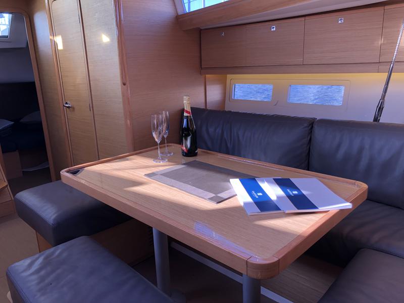 Book yachts online - sailboat - Dufour 412 Grand large - Wanderlust - rent