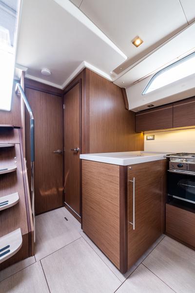 Book yachts online - sailboat - Oceanis 51.1 - Atman  - A/C &amp; Generator - rent