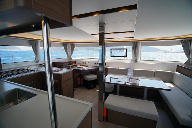 Book yachts online - catamaran - Lagoon 46 - Sweet Dream - rent
