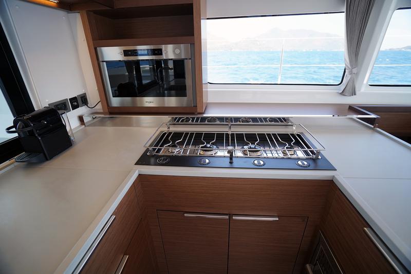 Book yachts online - catamaran - Lagoon 46 - Sweet Dream - rent