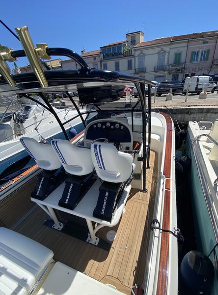 Book yachts online - motorboat - White Shark 285 - White Shark 285 - rent