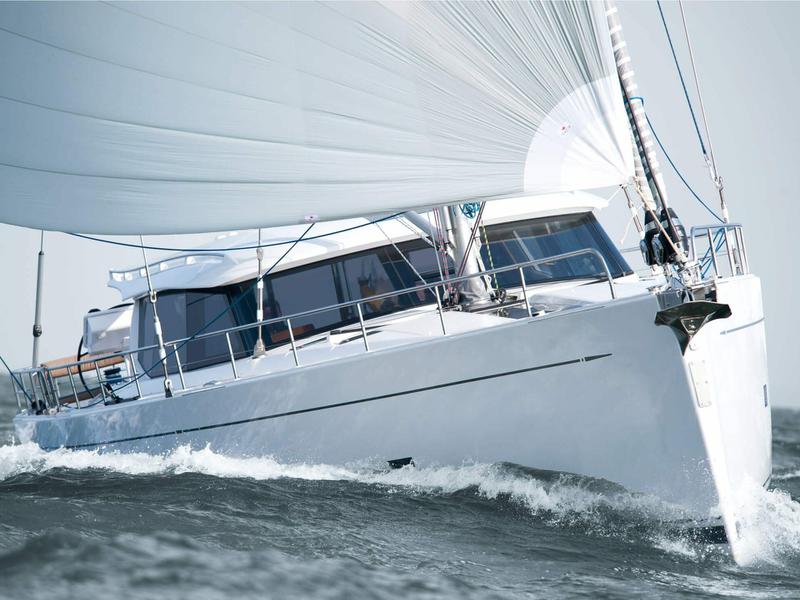 Book yachts online - sailboat - Moody 54 - Adventuro - rent