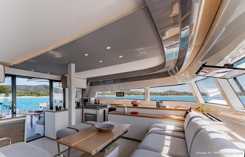 Book yachts online - catamaran - Excess 15 - White Lotus - rent