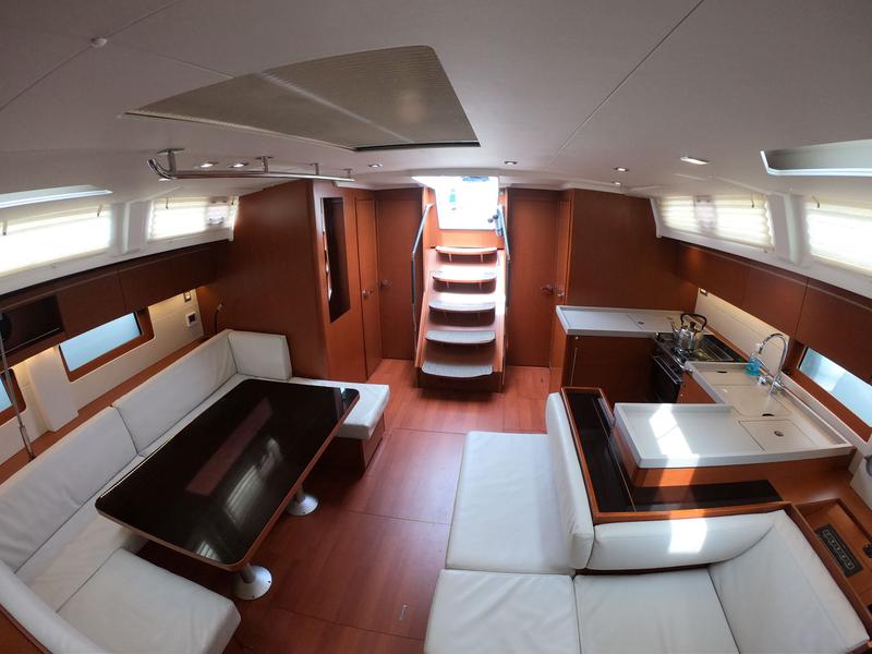 Book yachts online - sailboat - Oceanis 51.1 - OCEANIS 51.1 (2019) - ATH - rent