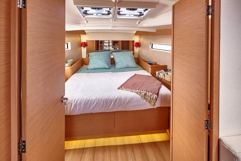 Book yachts online - sailboat - Sun Odyssey 440 - SUN ODYSSEY 440 (2022) - VOL - rent