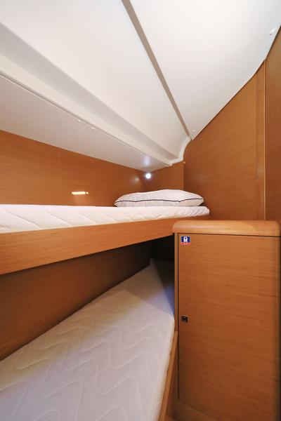 Book yachts online - sailboat - Sun Odyssey 449 - Canne Bleue - rent