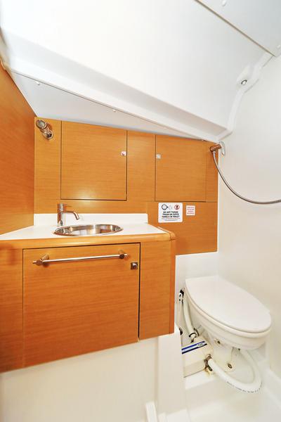 Book yachts online - sailboat - Sun Odyssey 449 - Canne Bleue - rent